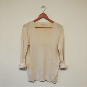 Gap sweater